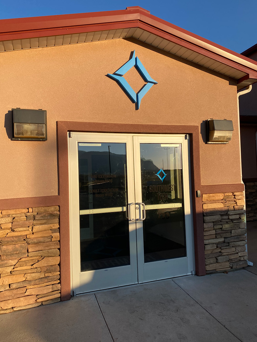 Front doors of the Kanab campus